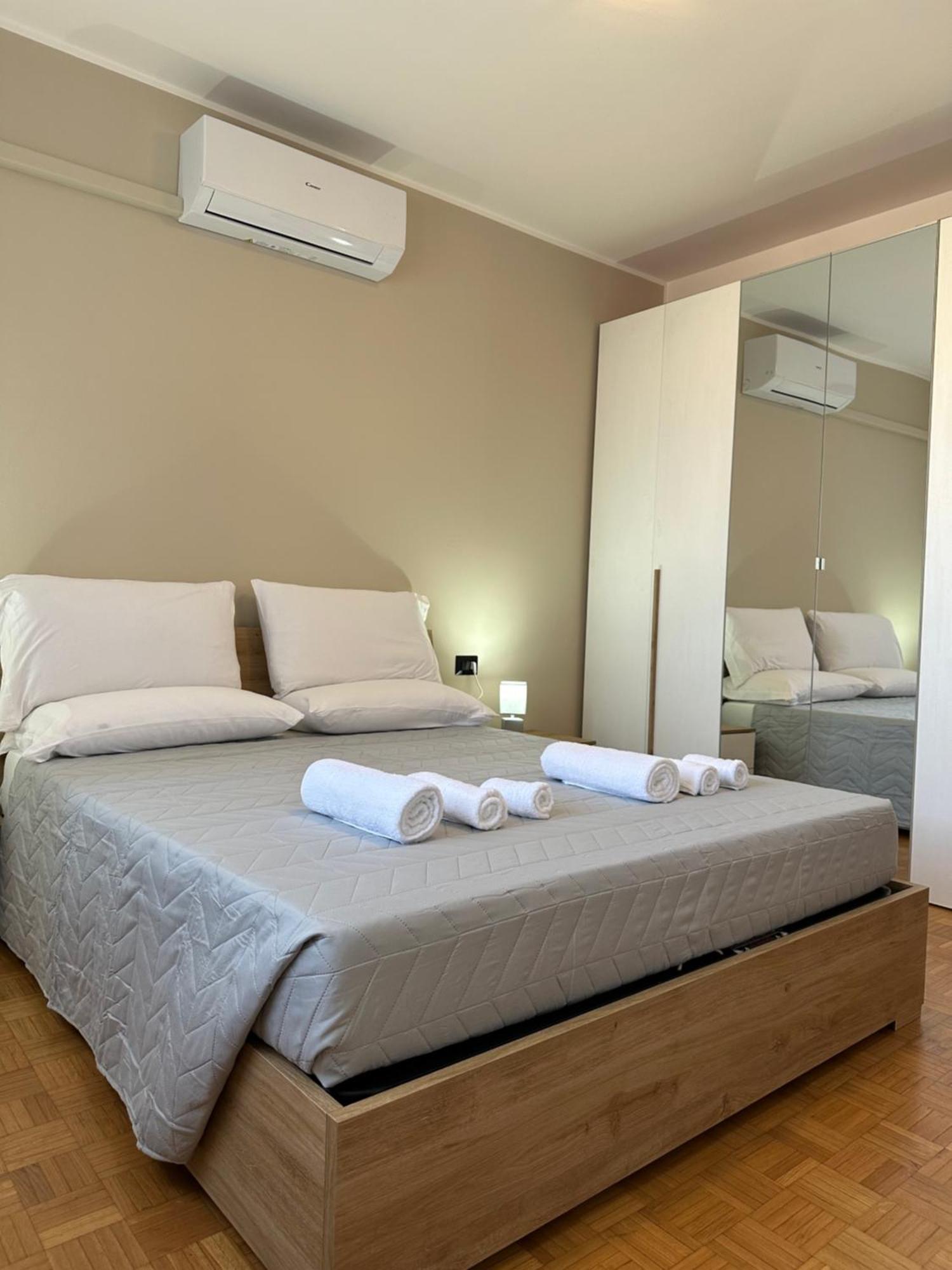 Luxury Apartment Бергамо Экстерьер фото